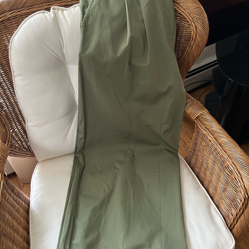 Loft Ladies Olive Green Pants